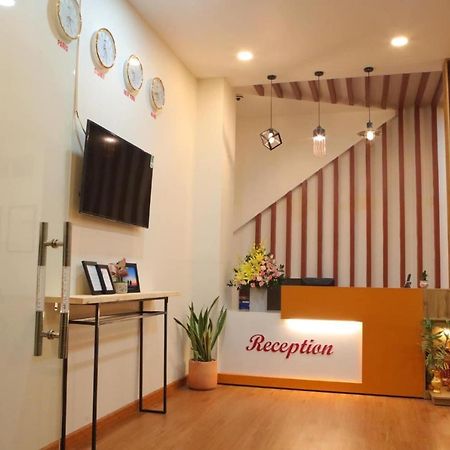 Hotel Van Thai Binh Trà Vinh Екстериор снимка
